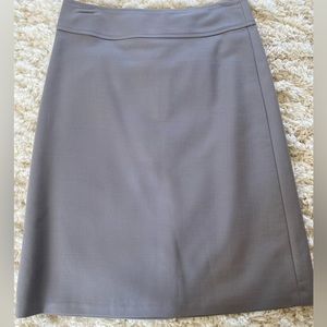 Banana Republic Grey Stretch Suiting Skirt Size 0